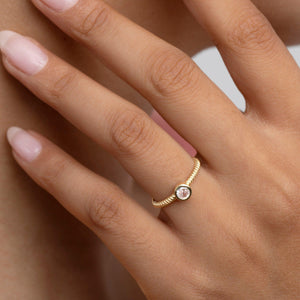 Solitaire Rope Ring - 18K Gold Vermeil - Glamour Jewelry House