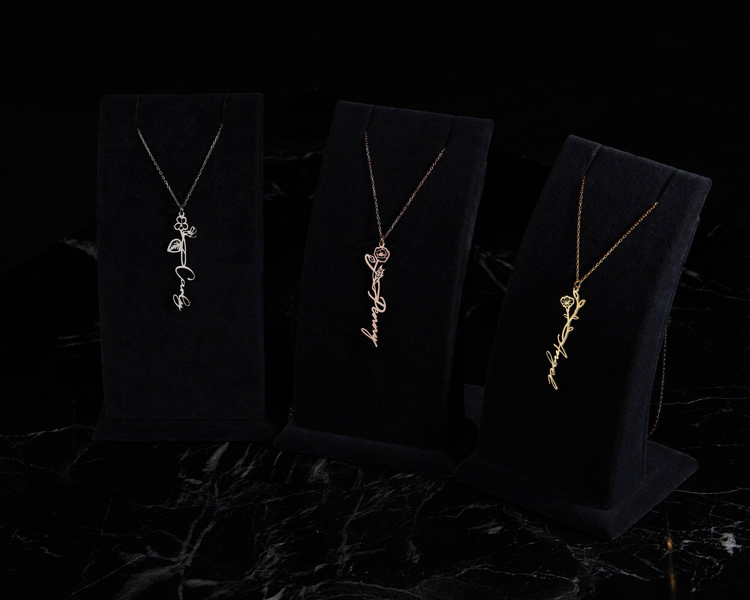 Birth Flower Name Necklace - 18K Gold Vermeil - Glamour Jewelry House