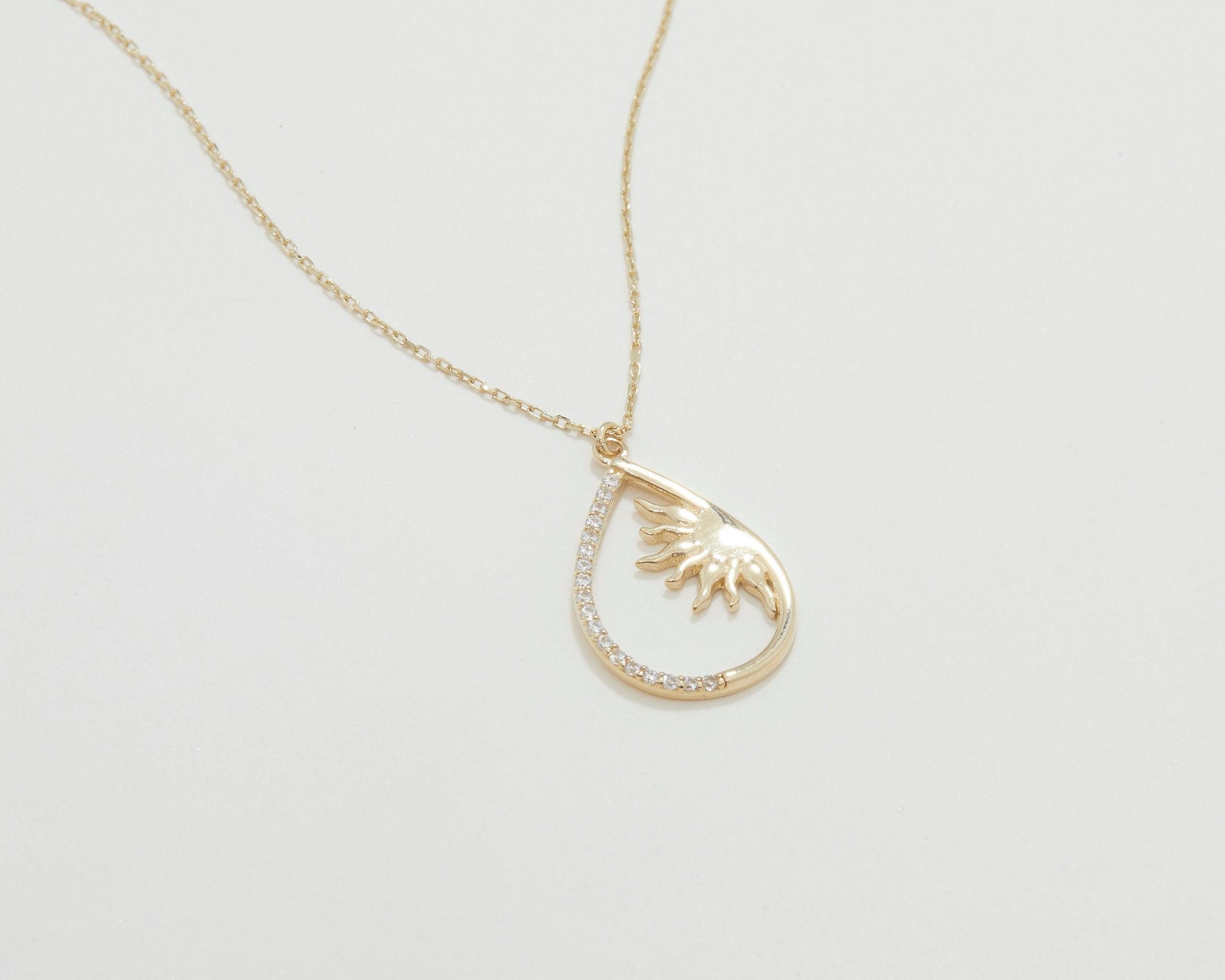 Sun Necklace - 18K Gold Vermeil - Glamour Jewelry House