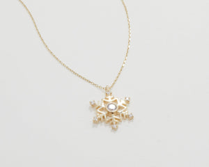 Snowflake Pendant Necklace - 18K Gold Vermeil - Glamour Jewelry House