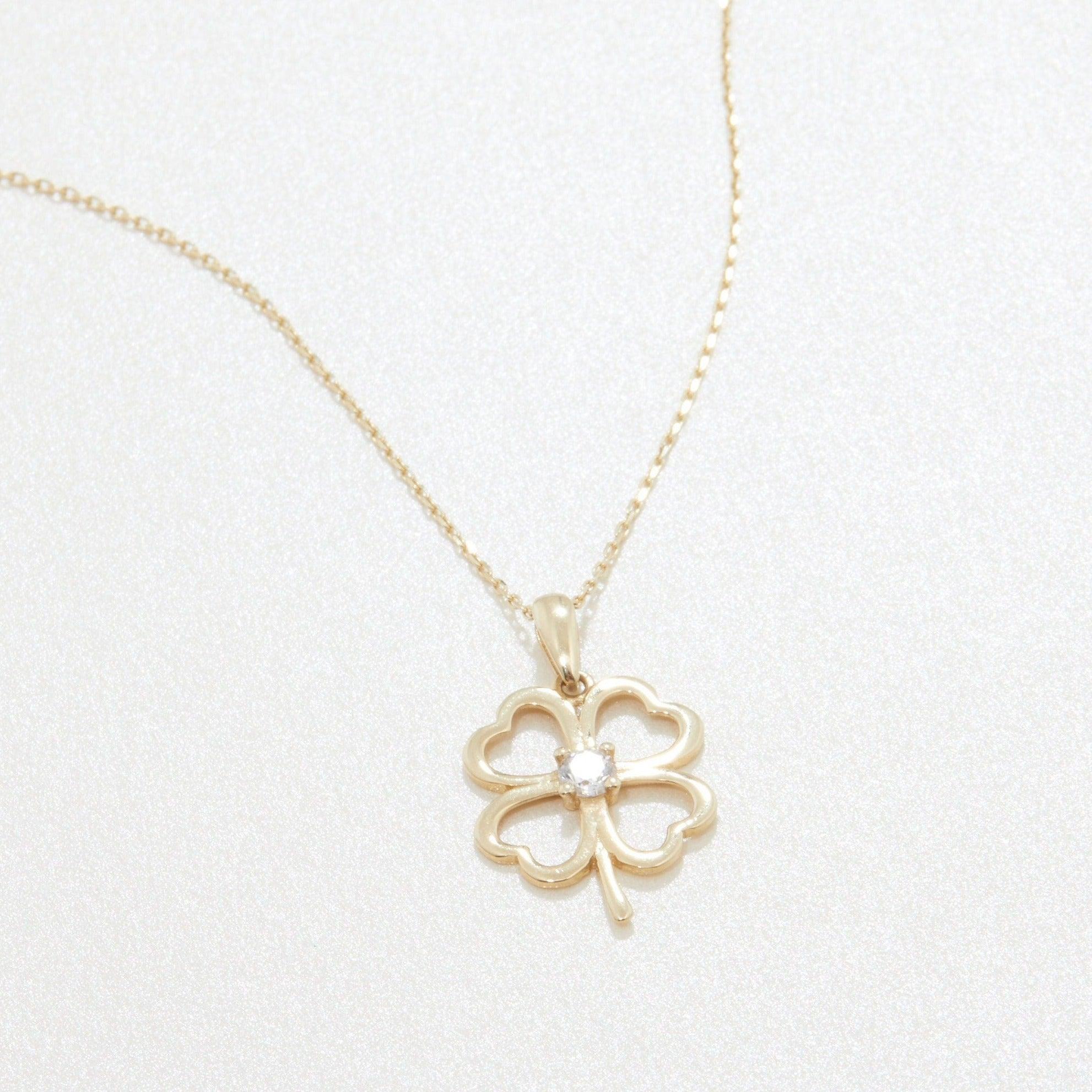 Clover Heart Necklace - 18K Gold Vermeil - Glamour Jewelry House