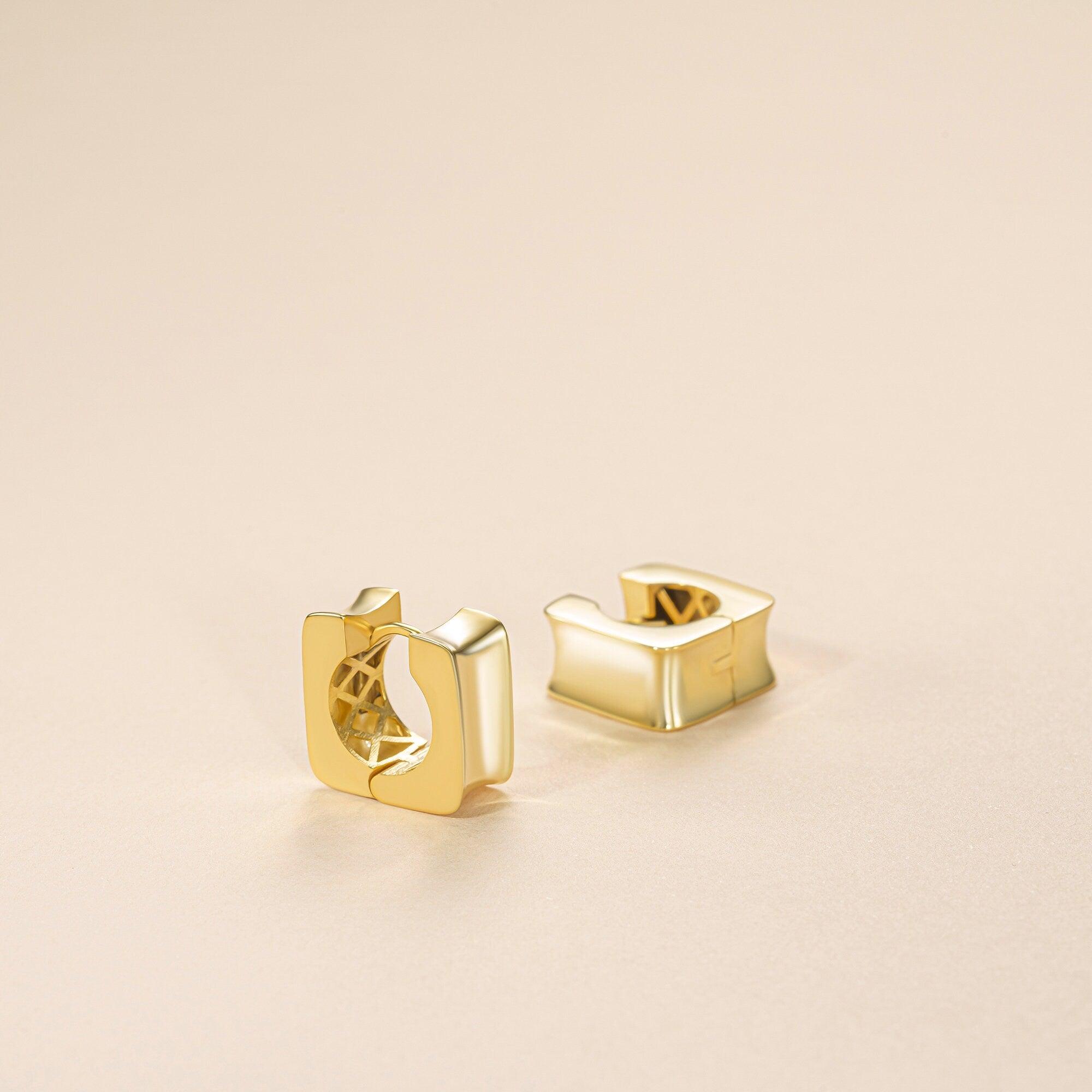 Thick Square Huggie Hoop Earrings - 18K Gold Vermeil - Glamour Jewelry House