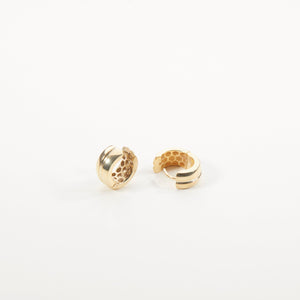 Thick Huggie Hoop Earrings - 18K Gold Vermeil - Glamour Jewelry House