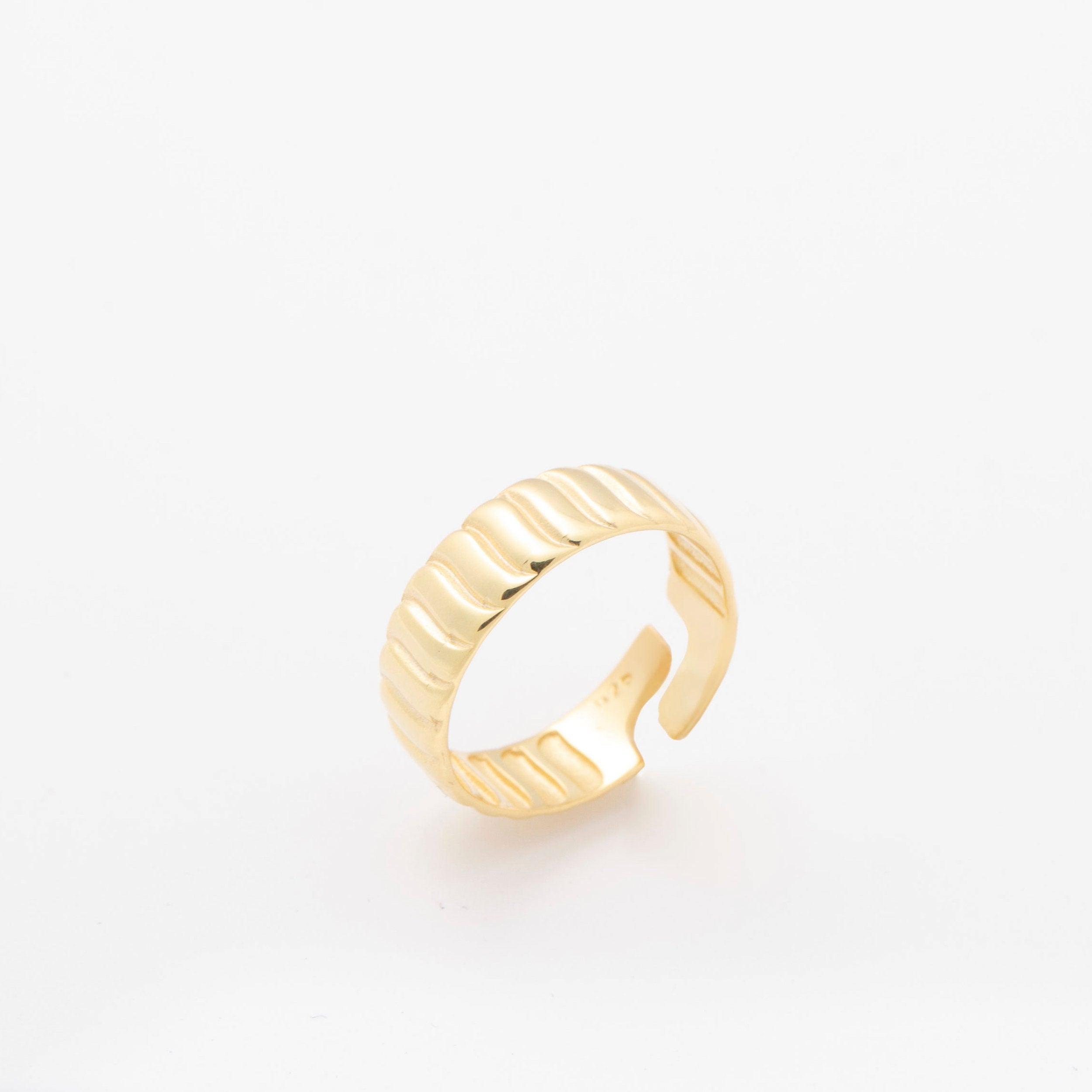 Flat Croissant Adjustable Ring - 18K Gold Vermeil - Glamour Jewelry House