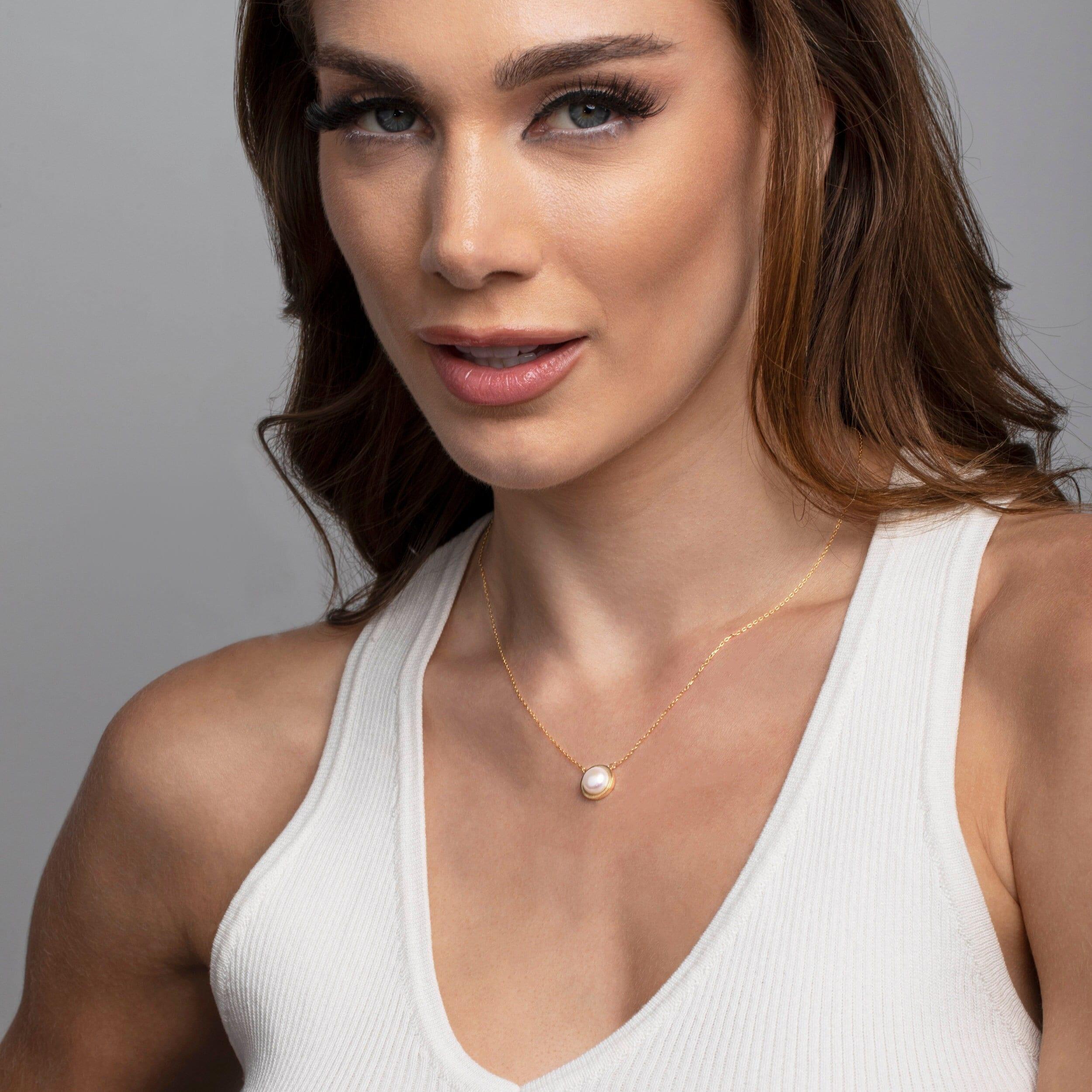 Pearl Pendant Necklace - 18K Gold Vermeil - Glamour Jewelry House