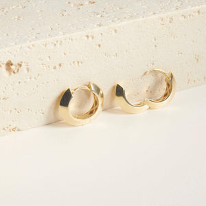 Knife Edge Huggie Hoop Earring - 18K Gold Vermeil - Glamour Jewelry House