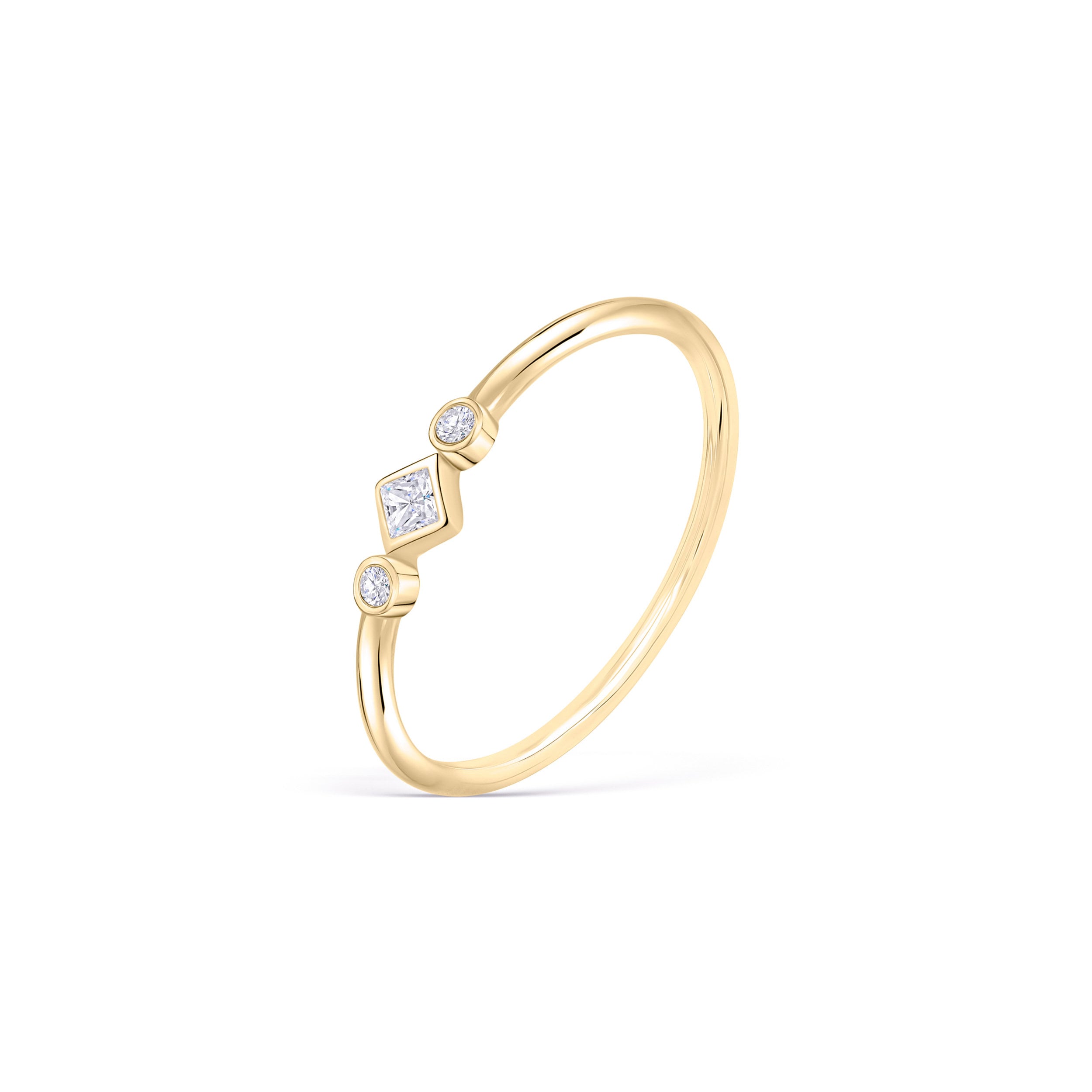 Bezel CZ Diamond Ring - 18K Gold Vermeil - Glamour Jewelry House