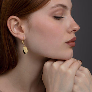 Birth Flower Earring - 18K Gold Vermeil - Glamour Jewelry House