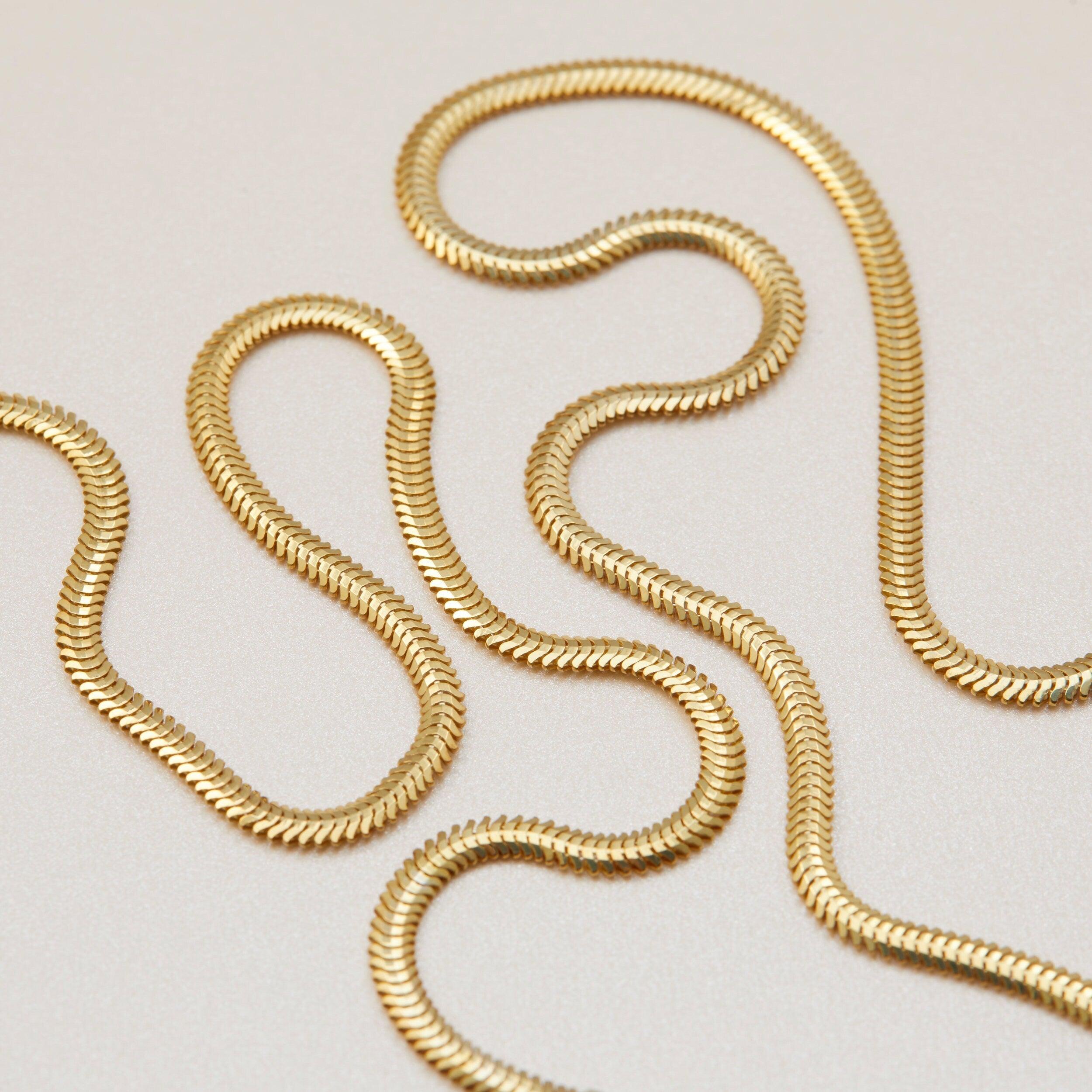 Name Necklace with Snake Chain - 18K Gold Vermeil - Glamour Jewelry House