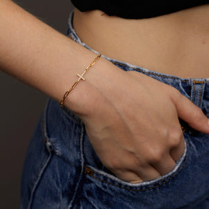 Cross Bracelet with Paperclip Chain - 18K Gold Vermeil - Glamour Jewelry House