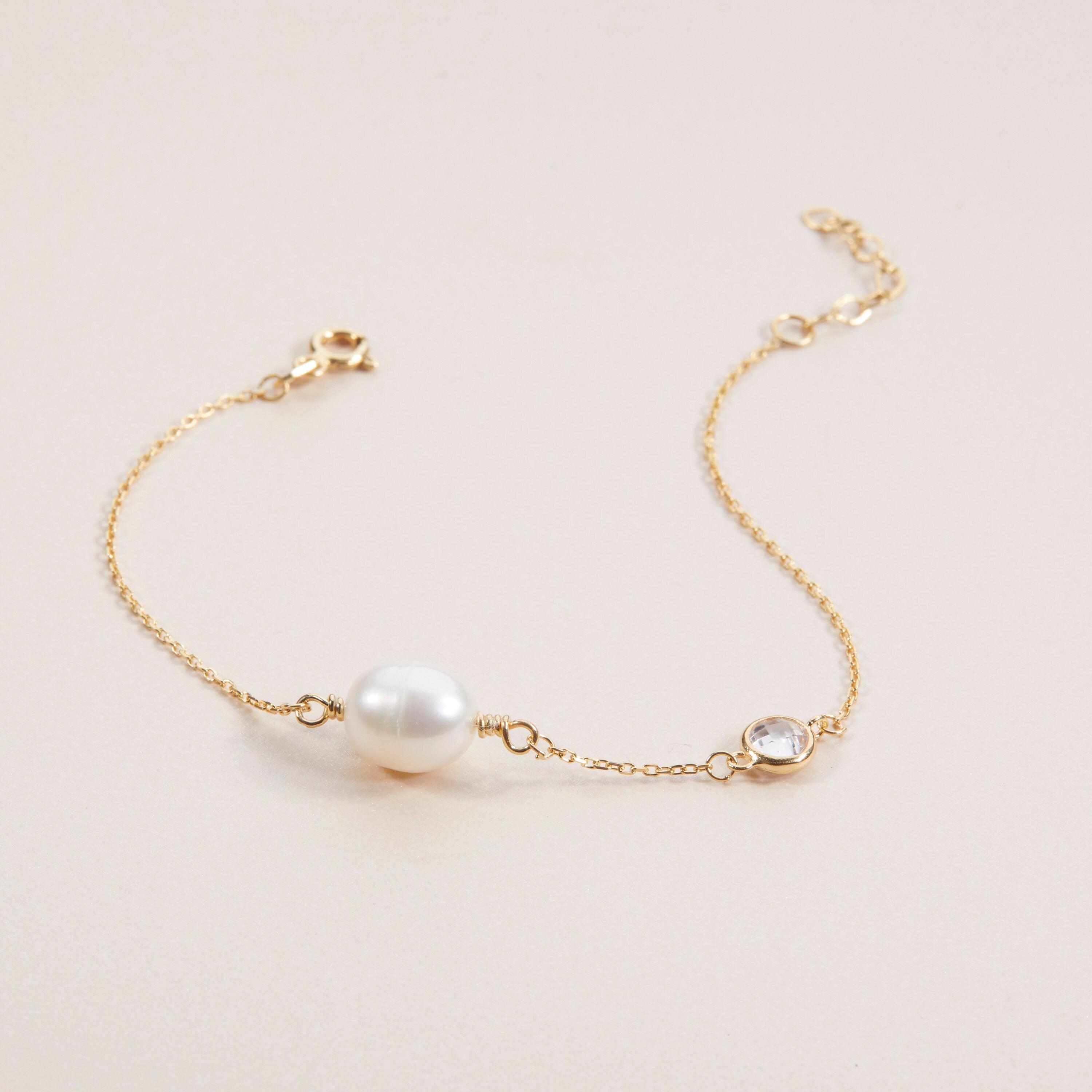 Dainty Freshwater Pearl Charm Bracelet - 18K Gold Vermeil - Glamour Jewelry House