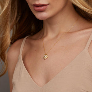 Love Knot Necklace - 18K Gold Vermeil - Glamour Jewelry House