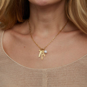 Personalized Name Necklace with Charms and Pearl - 18K Gold Vermeil - Glamour Jewelry House