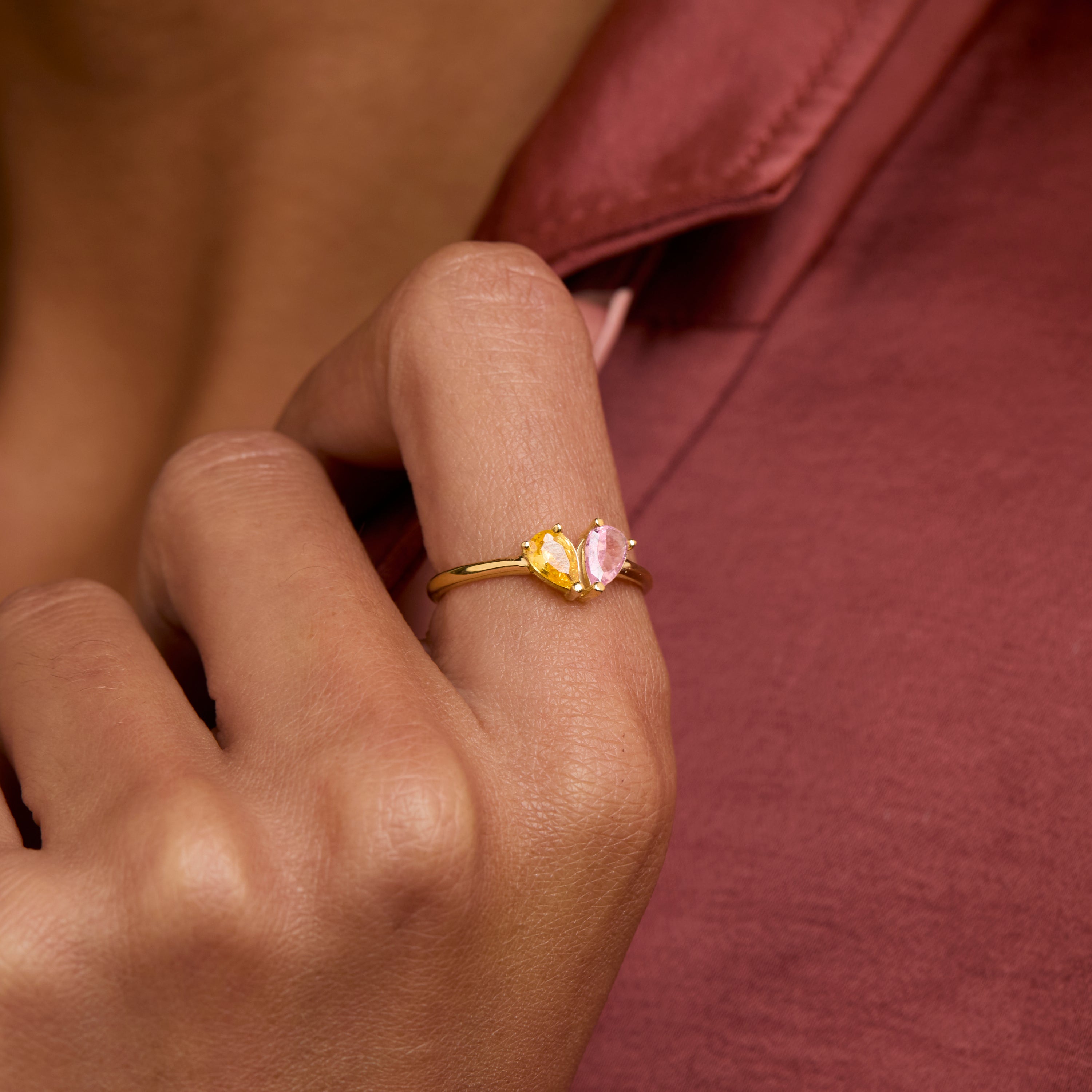 Close detail of the Teardrop Birthstone Ring in 18K Gold Vermeil with Birthstone. Hypoallergenic, no green marks, premium.