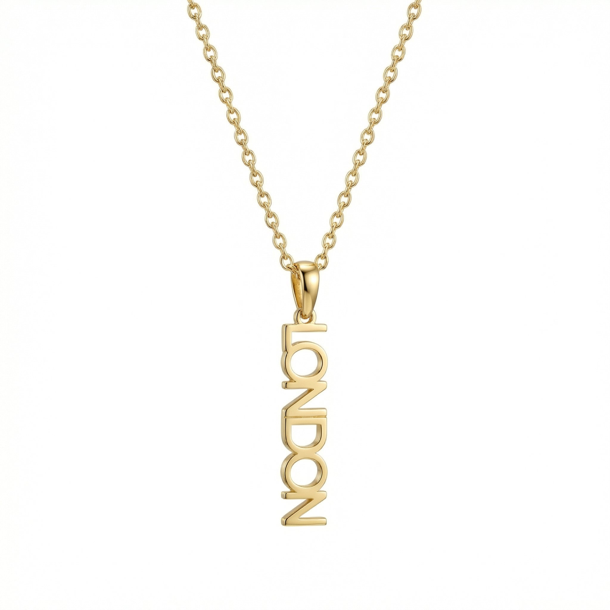 Vertical Name Necklace in 18K Gold Vermeil. Tarnish-resistant, perfect for daily wear.