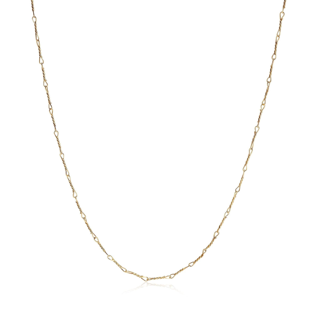 Gold Dainty Twist Layering Chain in 18K Gold Vermeil. Tarnish-resistant, perfect for daily wear.