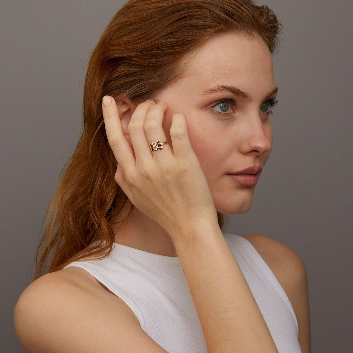 The Angel Number Ring as an anniversary gift in 18K Gold Vermeil. Tarnish-resistant, made for keeping.