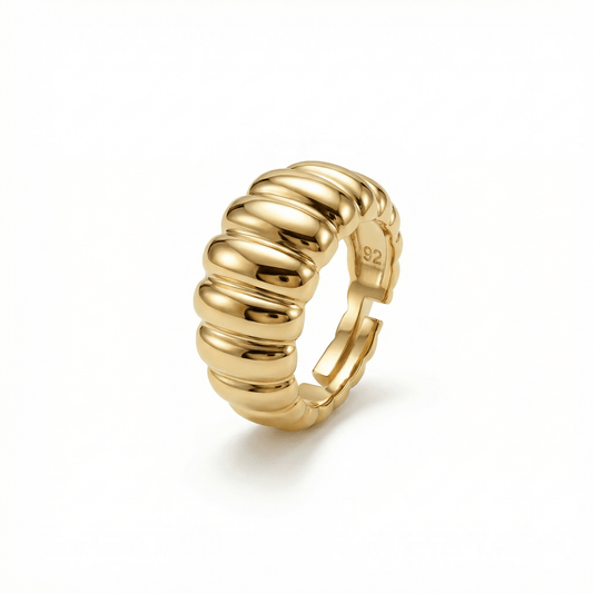 Bold Croissant Ring in 18K Gold Vermeil. Tarnish-resistant, perfect for daily wear.