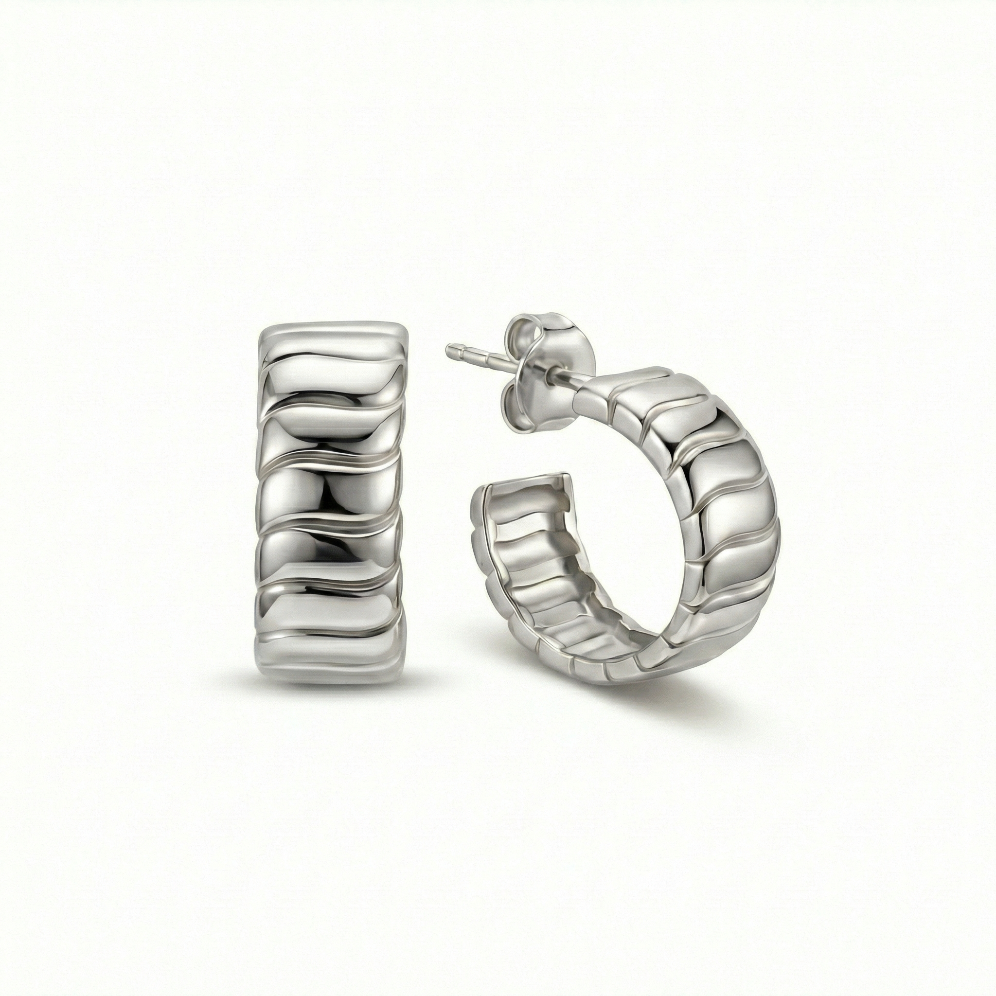 The Bold Hoop Earrings styled in 18K Gold Vermeil — elegant everyday jewelry. Hypoallergenic for sensitive ears.