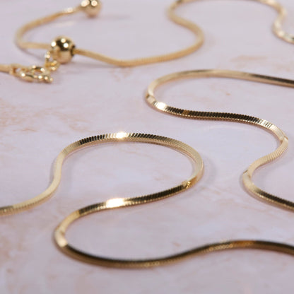 Box Chain Necklace in Glamour Jewelry House gift box — 18K Gold Vermeil anniversary gift. Hypoallergenic, no green marks.