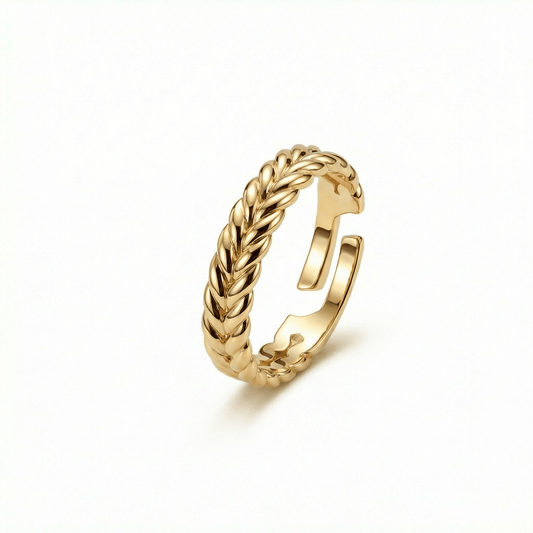 Braided Band Stackable Ring in 18K Gold Vermeil. Tarnish-resistant, perfect for daily wear.