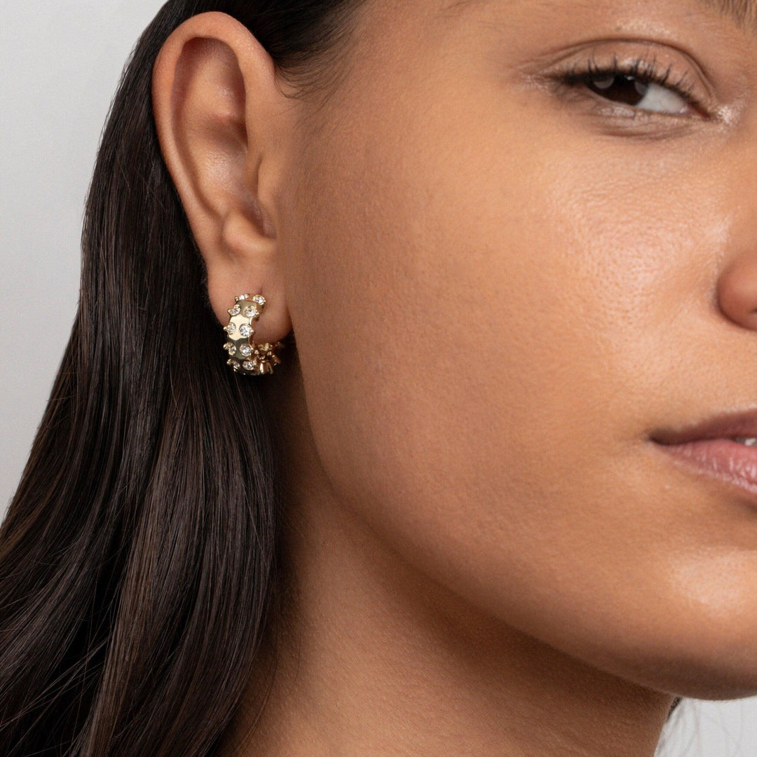 The Chunky CZ Diamond Hoop Earrings styled in Gold-Plated Steel — elegant everyday jewelry. Hypoallergenic for sensitive.