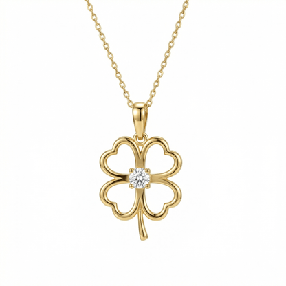 Clover Heart Gold Necklace in 18K Gold Vermeil. Tarnish-resistant, perfect for daily wear.