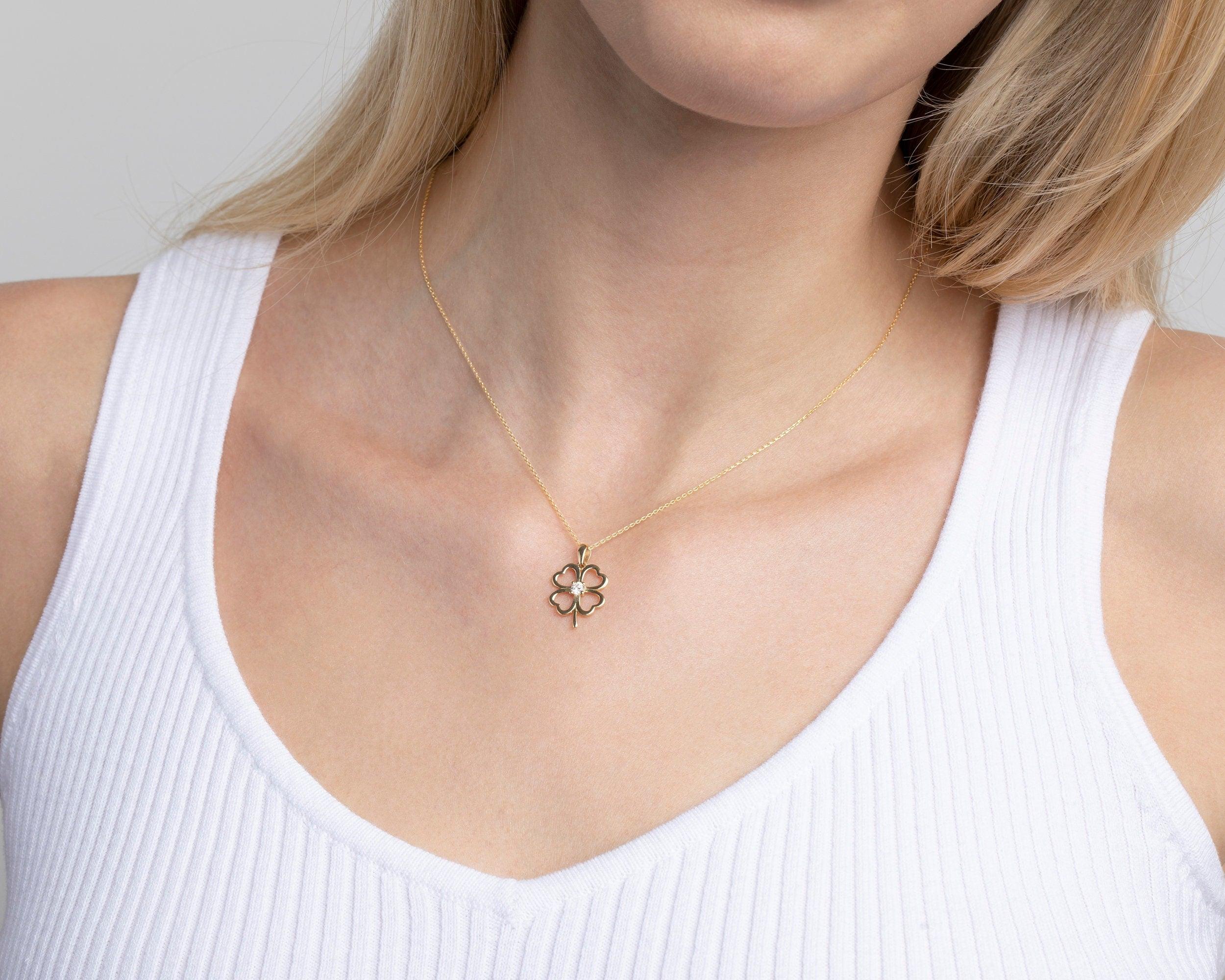 The Clover Heart Gold Necklace as an anniversary gift in 18K Gold Vermeil. Safe for sensitive skin, made for keeping.