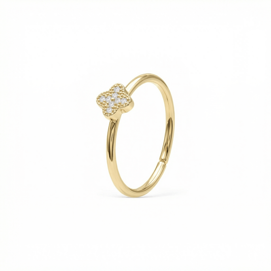 Clover Stackable Ring in 18K Gold Vermeil. Tarnish-resistant, perfect for daily wear.
