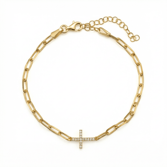 Cross Bracelet with Paperclip Chain in 18K Gold Vermeil. Tarnish-resistant, perfect for daily wear.