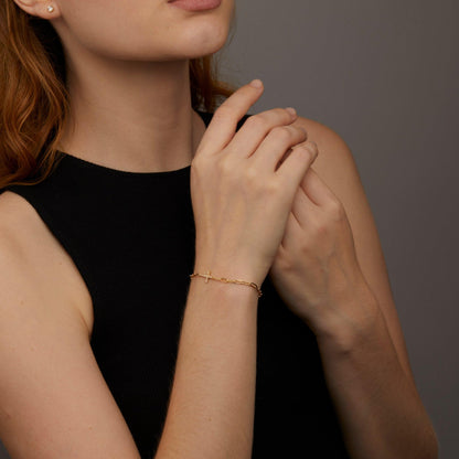 Cross Bracelet With Paperclip Chain as a gift in 18K Gold Vermeil. Hypoallergenic, no green marks.