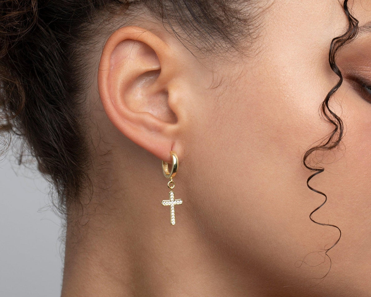 The Cross Hoop Earrings as a confirmation gift in 18K Gold Vermeil. Tarnish-resistant, made for keeping.