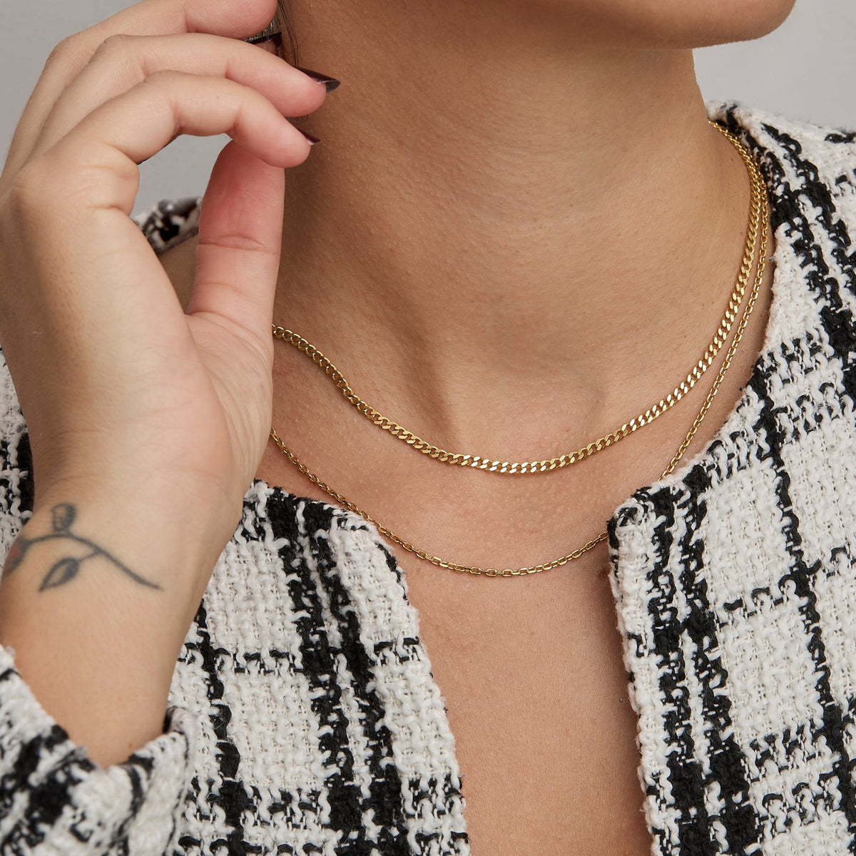 Gold chain necklace for women - curb link chain