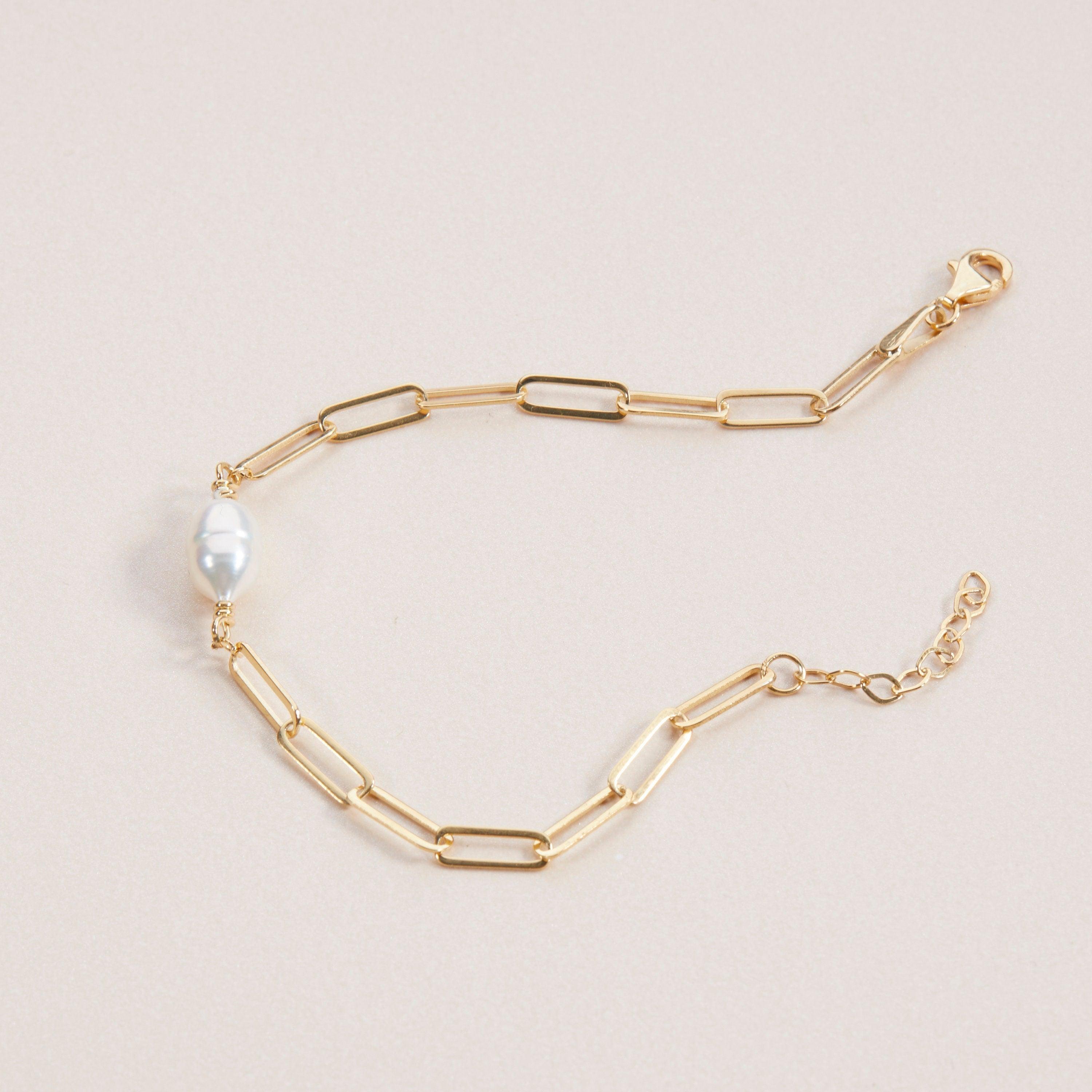 Dainty Pearl Paperclip Chain Bracelet in Glamour Jewelry House gift box — 18K Gold Vermeil bridesmaid gift.