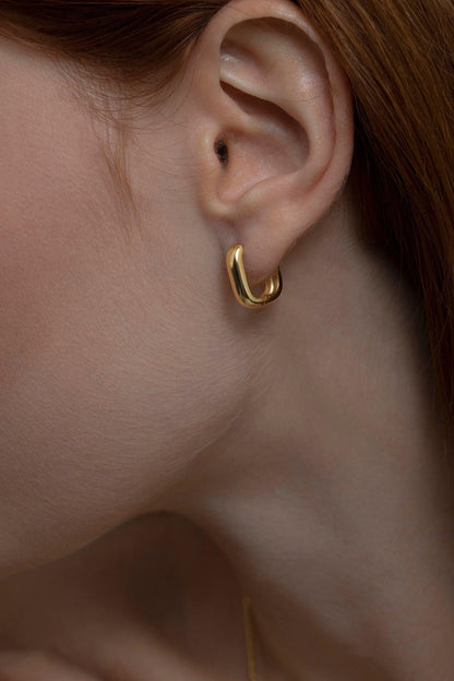Dainty Square Huggie Hoop Earrings as a thoughtful birthday gift in 18K Gold Vermeil. Hypoallergenic for sensitive ears.