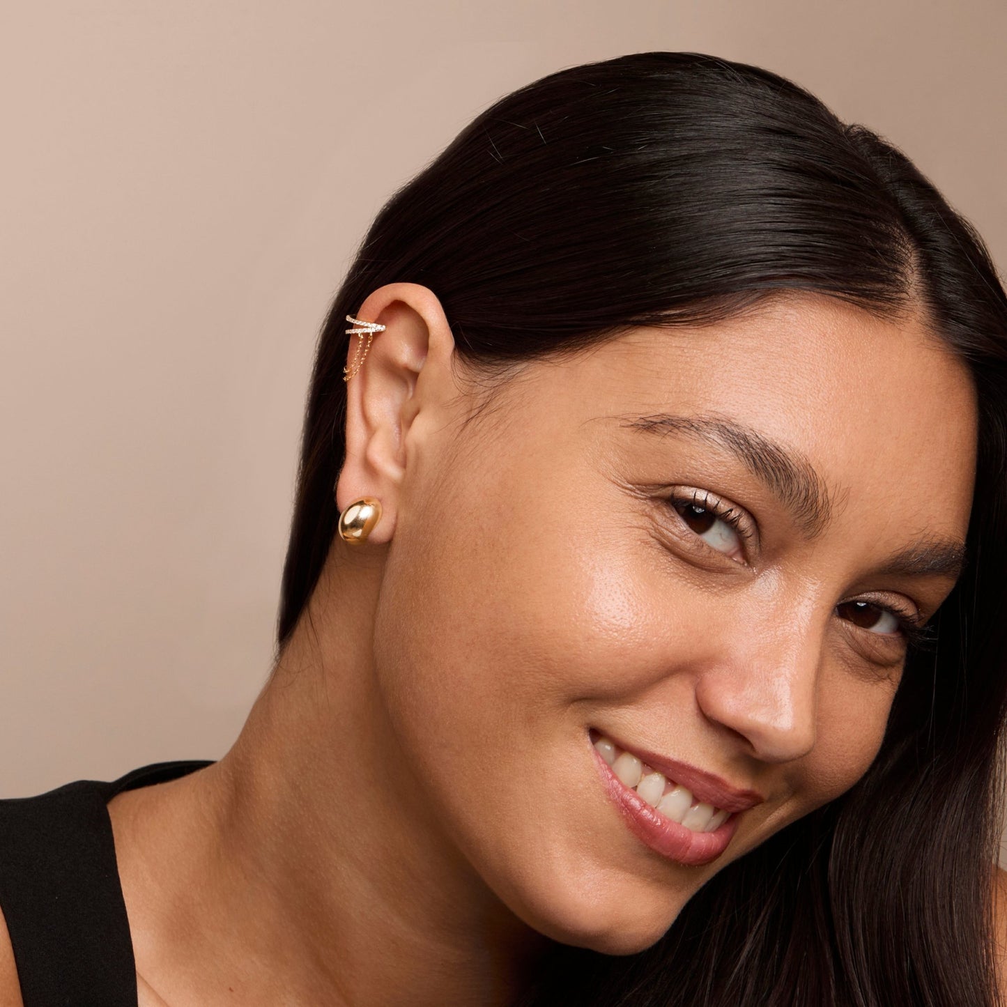 Macro detail of the Ear Cuff Chunky Huggie Hoops showcasing craftsmanship in 18K Gold Vermeil. No green marks, handmade.