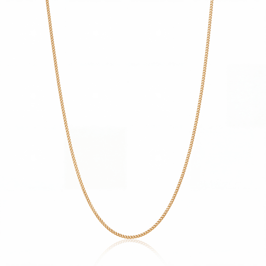 Fine curb chain necklace in 18K gold, 1.5 mm flat curb chain on white background