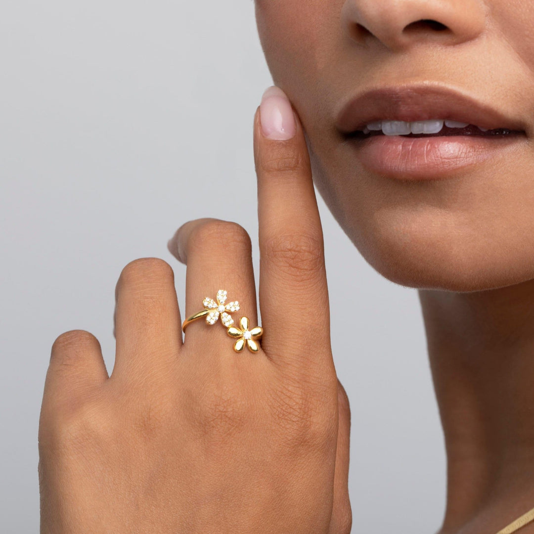 The Flower Ring styled in 18K Gold Vermeil — elegant everyday jewelry. Tarnish-resistant.