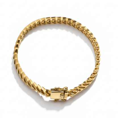 Foxtail Bracelet in 18K Gold Vermeil. Tarnish-resistant, perfect for daily wear.