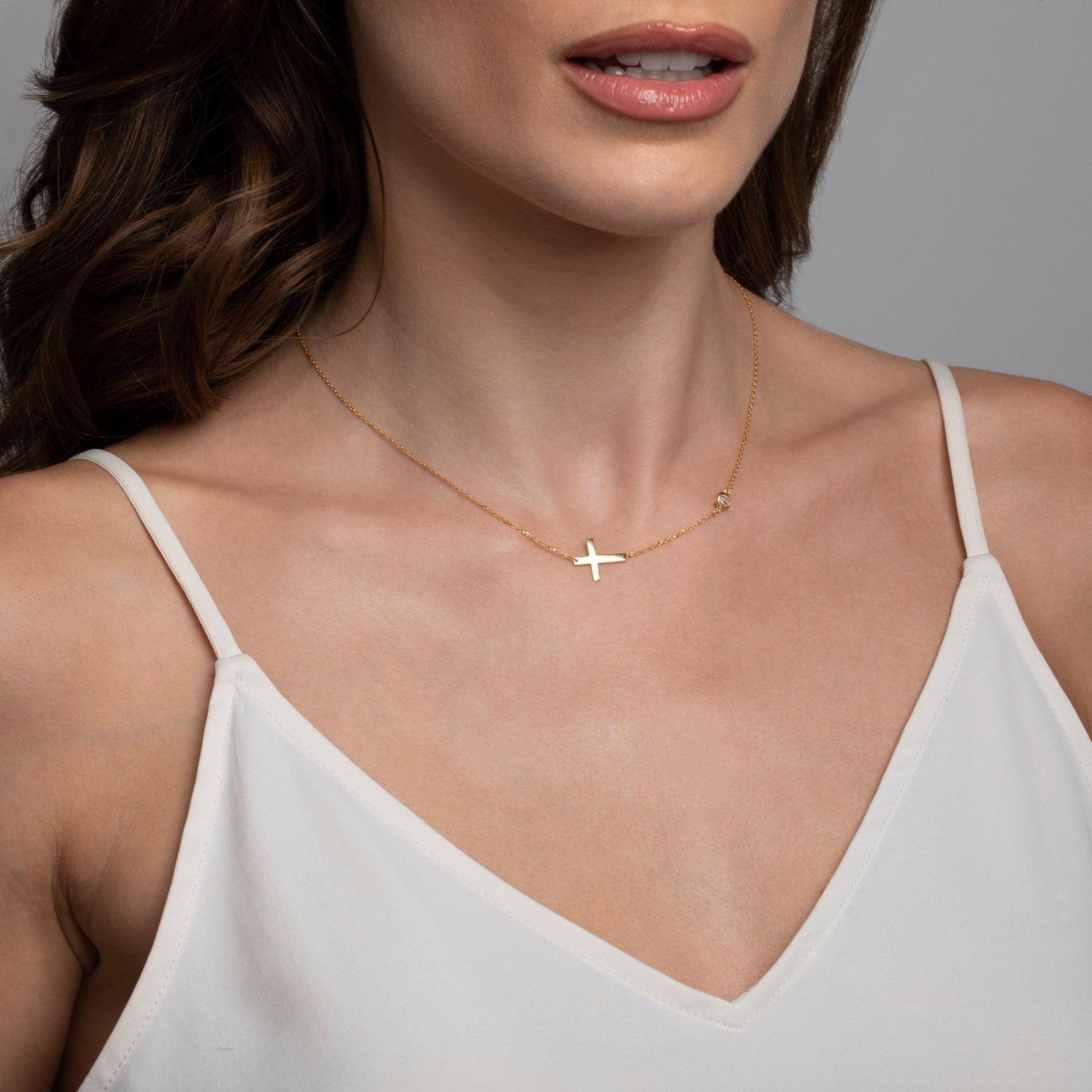 Gold Cross Necklace With Cz Diamond as a gift in 18K Gold Vermeil. Hypoallergenic, no green marks.