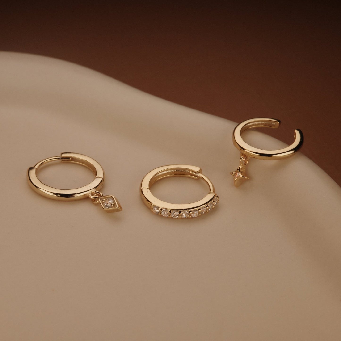 The Gold Earring Set as an anniversary gift in 18K Gold Vermeil. Tarnish-resistant, made for keeping.