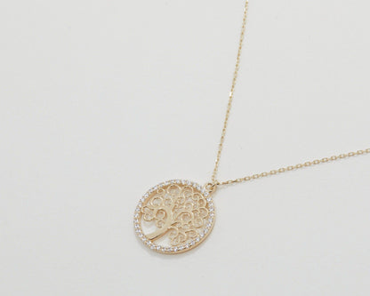 The Gold Tree of Life Necklace as a mother's day gift in 18K Gold Vermeil. Safe for sensitive skin, made for keeping.