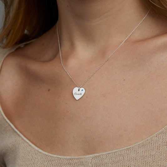 Close detail of the Heart and Birthstone Name Necklace in 18K Gold Vermeil with Birthstone. Safe for sensitive skin.