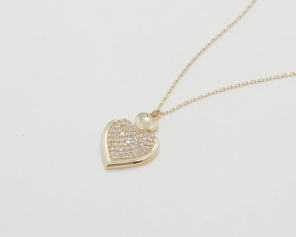 Heart Necklace with CZ Diamond in Glamour Jewelry House gift box — 18K Gold Vermeil anniversary gift. Tarnish-resistant.