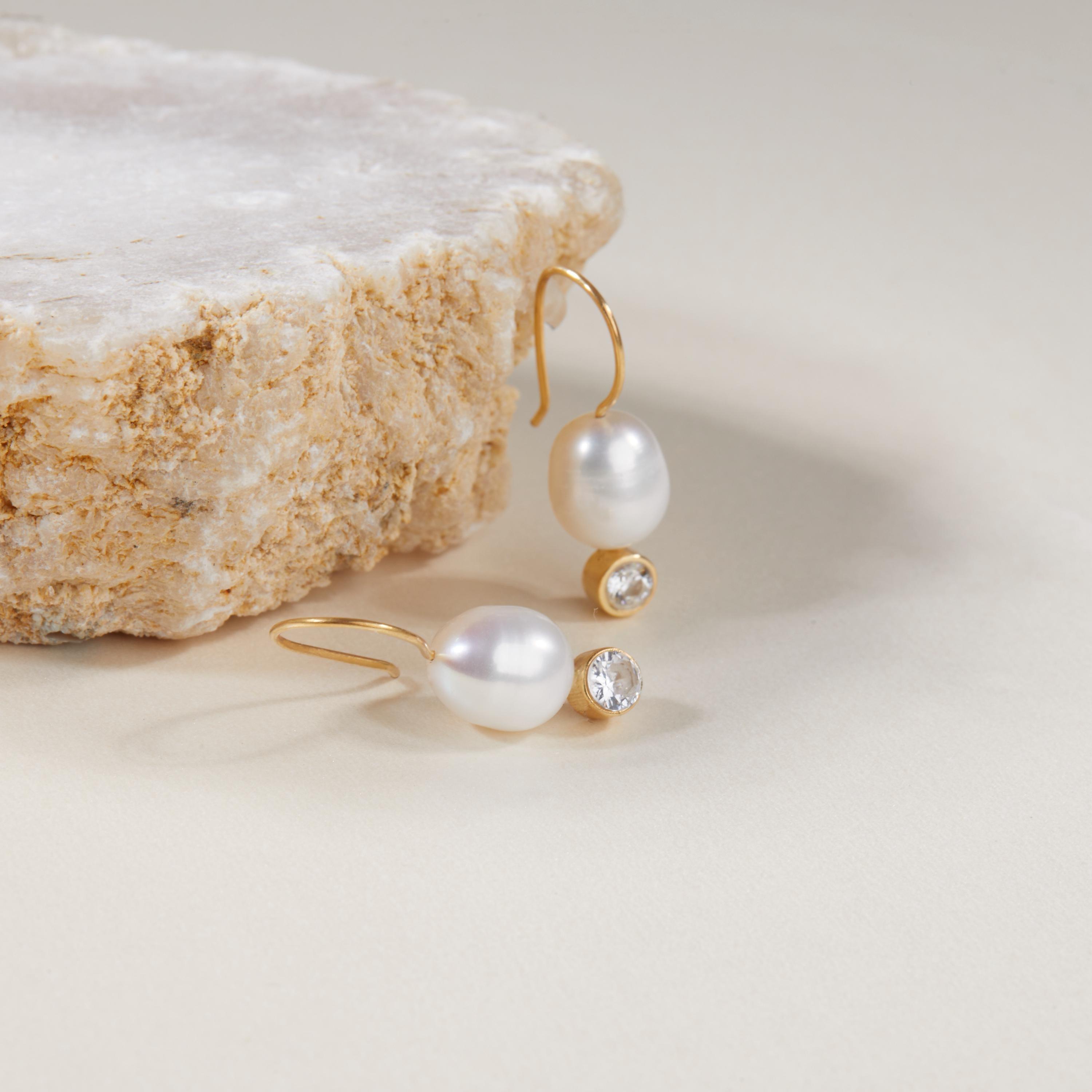 Pearl Drop Earrings - 18K Gold Vermeil - Glamour Jewelry House