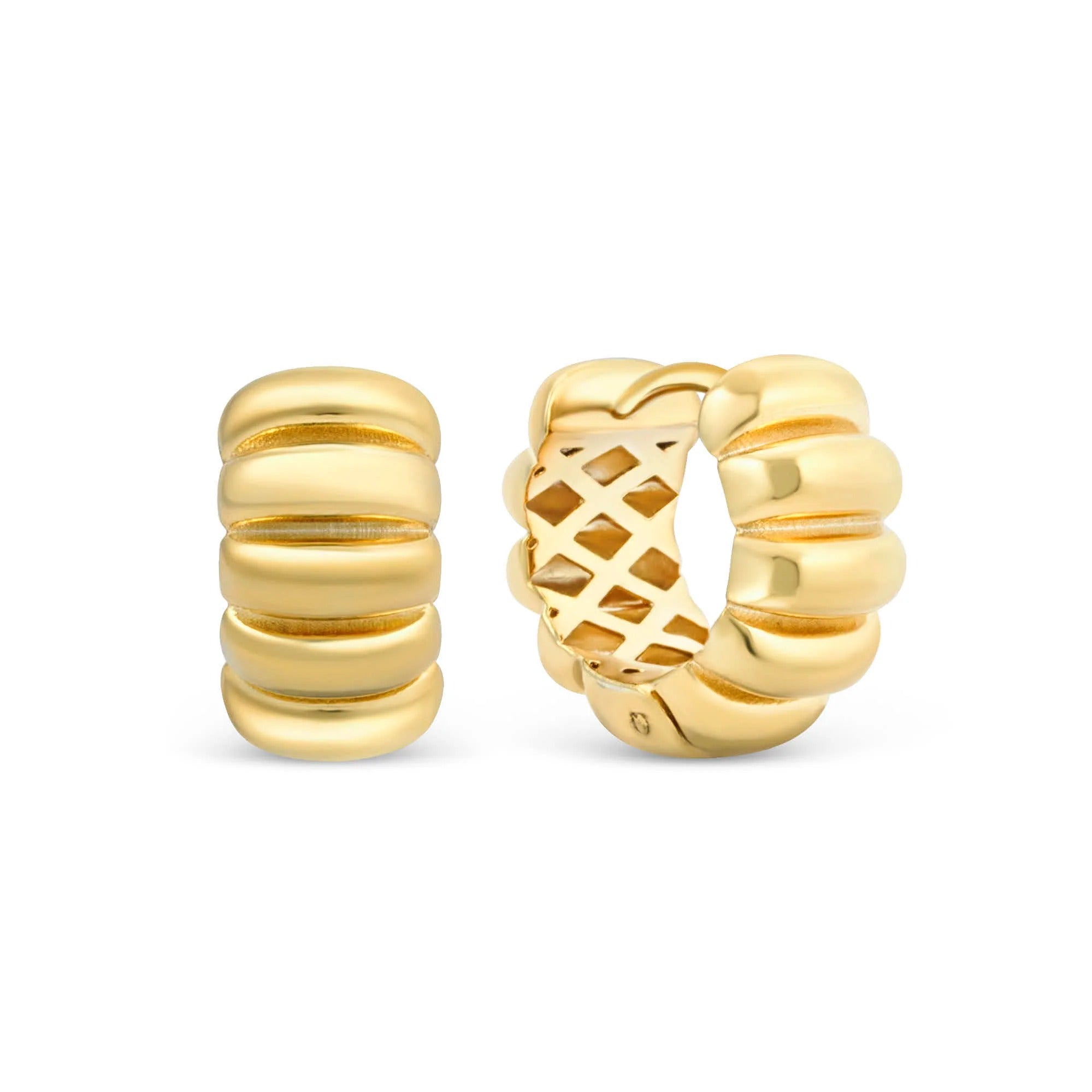 Trendy Scalloped Hinged Hoop Earrings - 18K Gold Vermeil