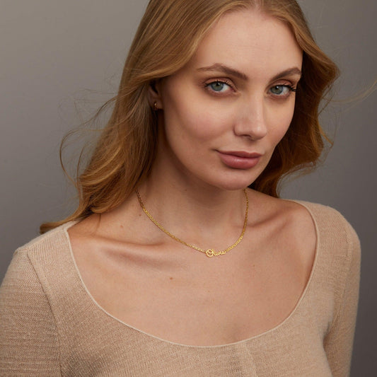 The Name Necklace as a wedding gift in 18K Gold Vermeil. Safe for sensitive skin, made for keeping.
