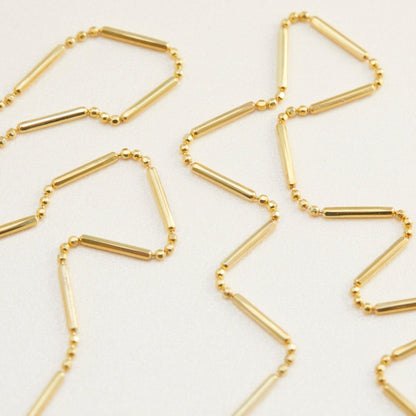 The Name Necklace with Italian Chain worn in 18K Gold Vermeil — refined accessory for women. Safe for sensitive skin.