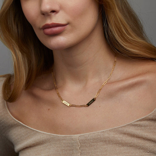 Close detail of the Name Necklace with Paperclip Chain in 18K Gold Vermeil. Safe for sensitive skin, premium handmade.