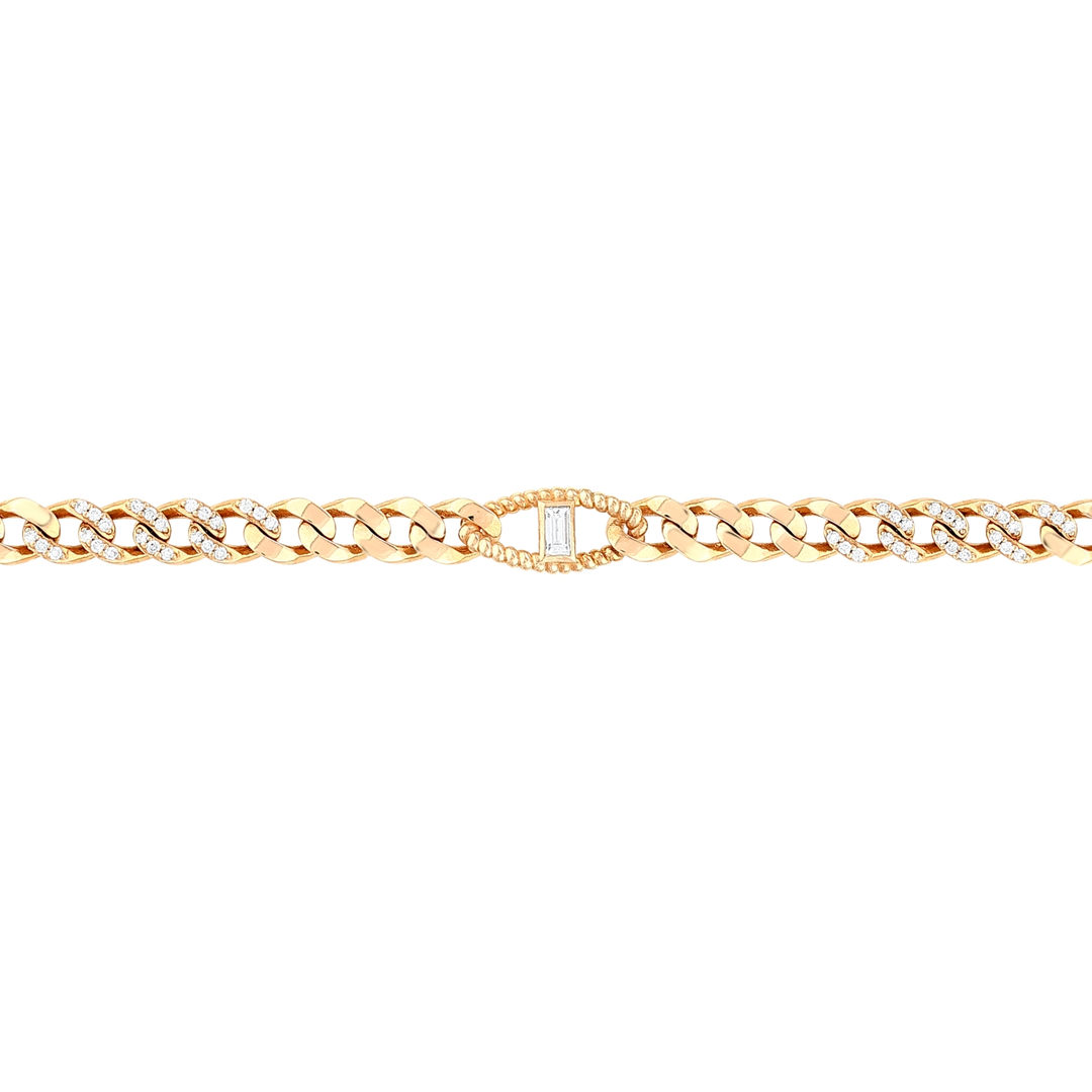 Close-up of the rope-wire centre with one baguette diamond and pavé curb links in 14K rose gold